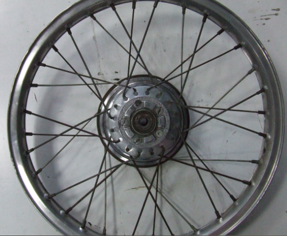 PIAGGIO VESPA ANNI 60 PNEUMATICO 3.50-8MICHELIN